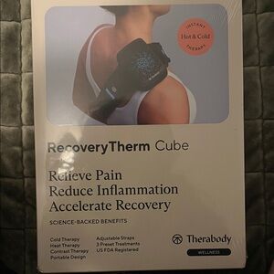 Therabody RecoveryTherm Cube in Black